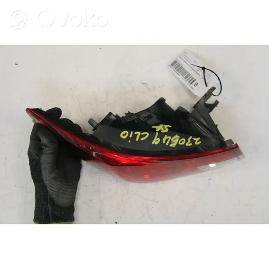 Renault Clio IV Lampa tylna 