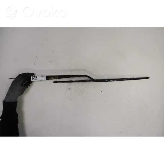 Opel Agila A Front wiper blade arm 