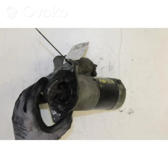 Opel Astra J Starter motor 