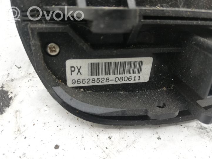 Chevrolet Captiva Multifunctional control switch/knob 9662852