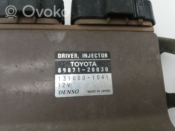 Toyota Avensis Verso Centralina/modulo impianto di iniezione 8987120030