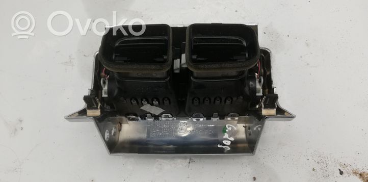 Land Rover Range Rover L322 Kratka nawiewu tylna tunelu środkowego LRGJBD500220PUY