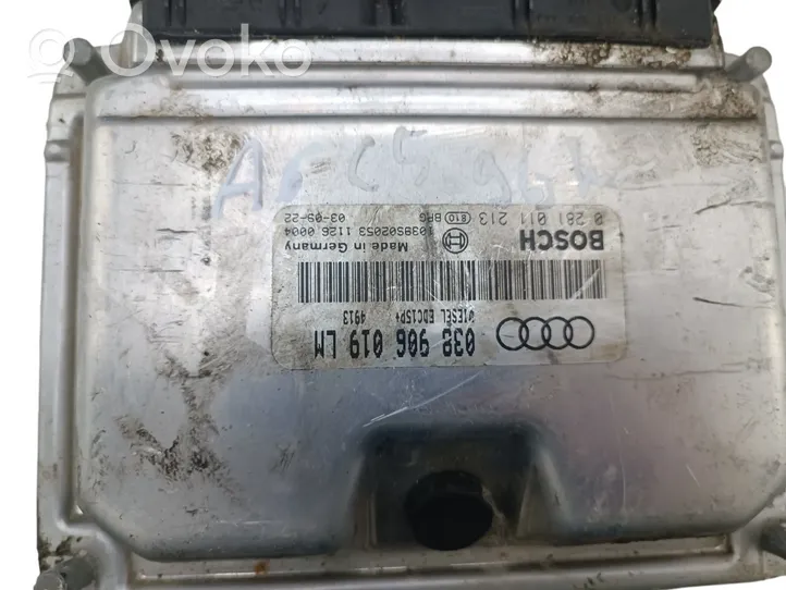 Audi A6 S6 C5 4B Sterownik / Moduł ECU 038906019LM