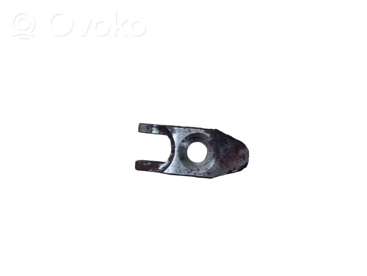 Hyundai ix 55 Fuel Injector clamp holder 