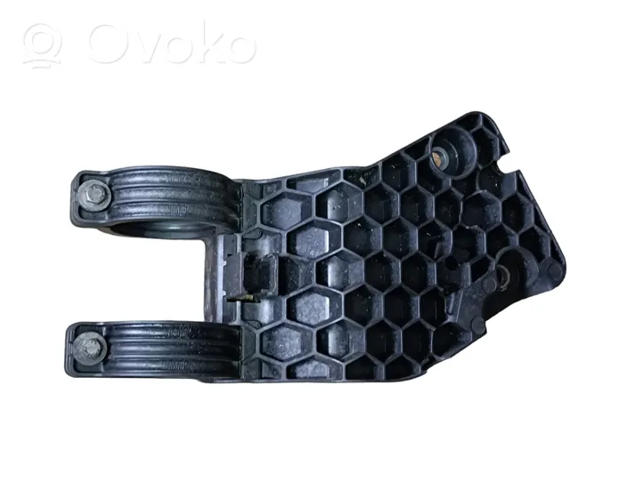 BMW X6 E71 Staffa/supporto di montaggio del filtro carburante 70314607