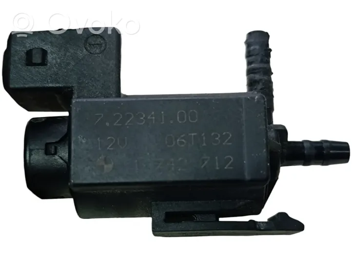 BMW 3 E90 E91 Solenoīda vārsts 72234100