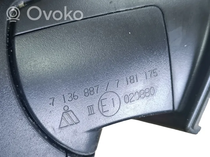 BMW X5 E70 Elektryczne lusterko boczne drzwi przednich 7136887