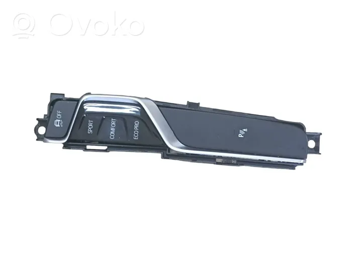 BMW 5 G30 G31 Interruttore di controllo della trazione (ASR) 6843924