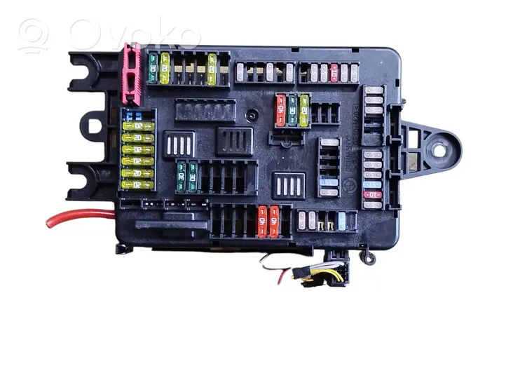 BMW 1 F20 F21 Skrzynka bezpieczników / Komplet 926111103