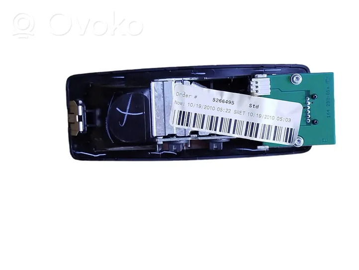 BMW X5 E70 Lampka podsufitki tylna 6972971