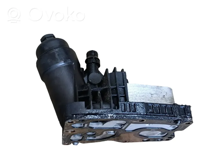 BMW 5 F10 F11 Supporto di montaggio del filtro dell’olio 8507626