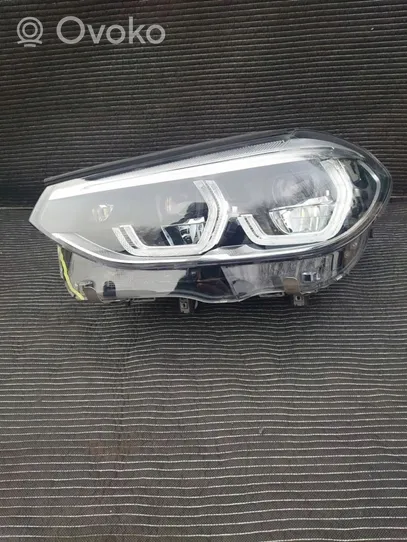 BMW X4 G02 Lampa przednia 8739653-02