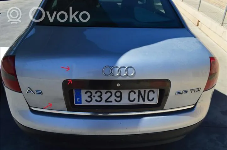 Audi A6 S6 C4 4A Задняя крышка (багажника) 