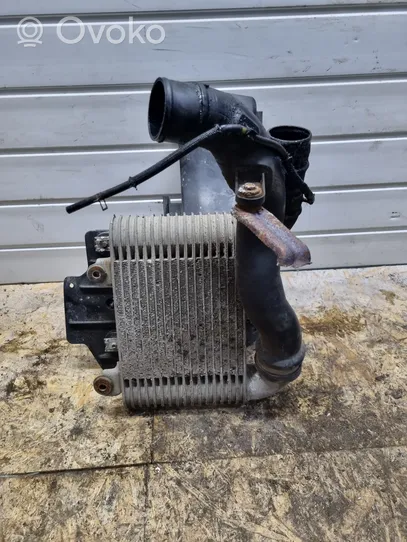 Toyota Avensis Verso Radiatore intercooler 