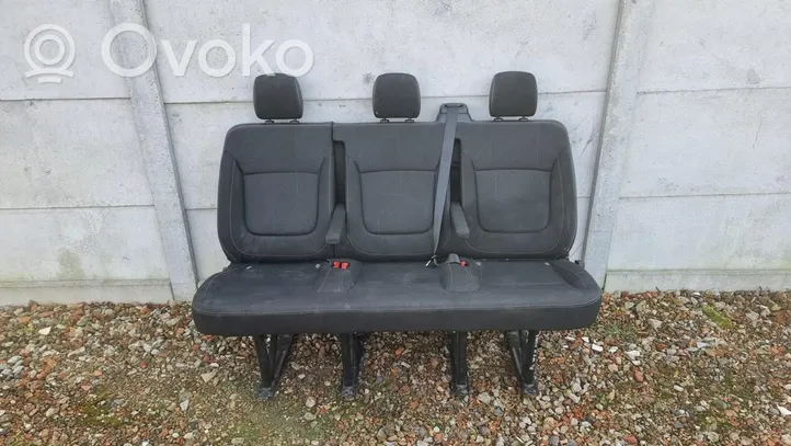 Opel Vivaro Set sedili 