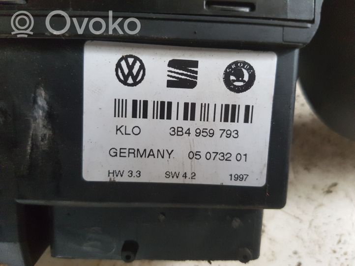 Volkswagen PASSAT B5 Sähkötoimisen ikkunan ohjauskytkin 3B4959793