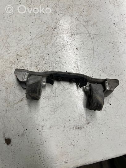 Audi A4 S4 B7 8E 8H Soporte de apoyo/base del silenciador 8E0253463F