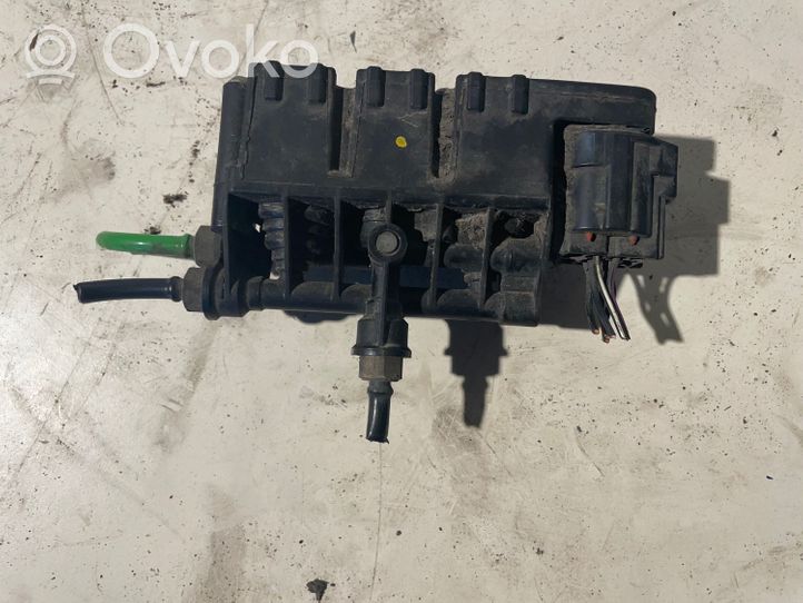 Land Rover Discovery 4 - LR4 Blocco valvola della sospensione pneumatica 