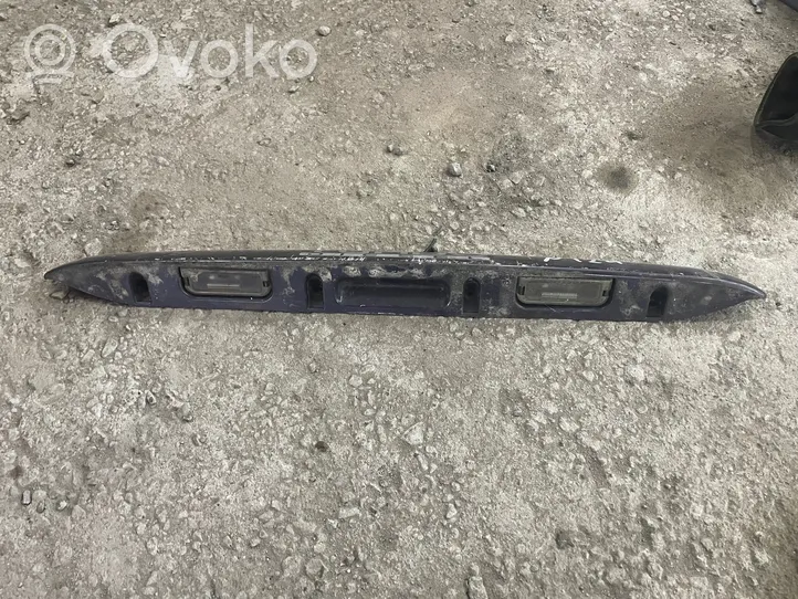 Chrysler Voyager Takaluukun rekisterikilven valon palkki 4576265AF