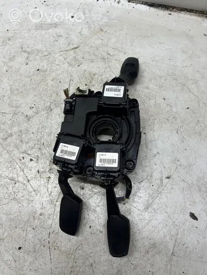 BMW X5 E70 Suuntavilkun vipu 0140841705