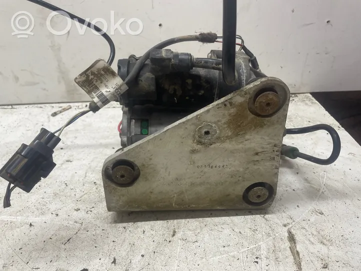 Land Rover Range Rover Sport L320 Air suspension compressor/pump BH3219G525DC