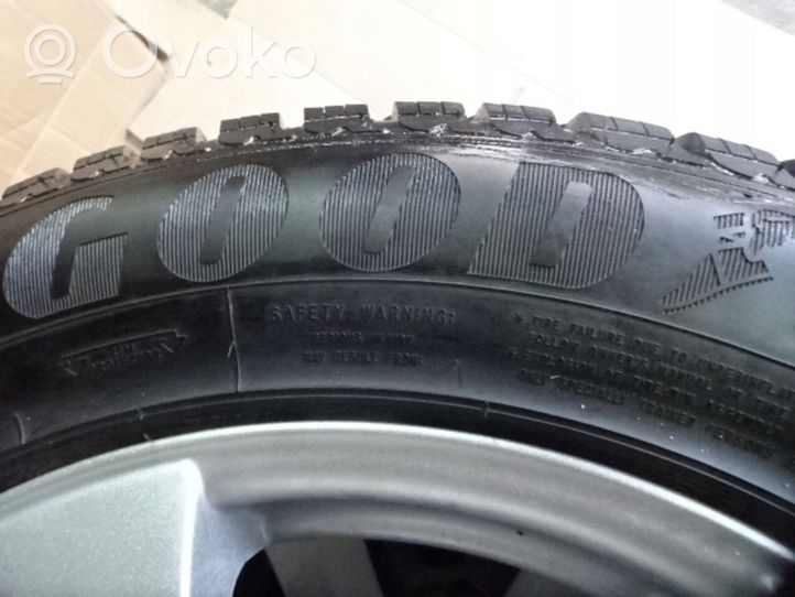 Audi Q7 4M R18 alloy rim 