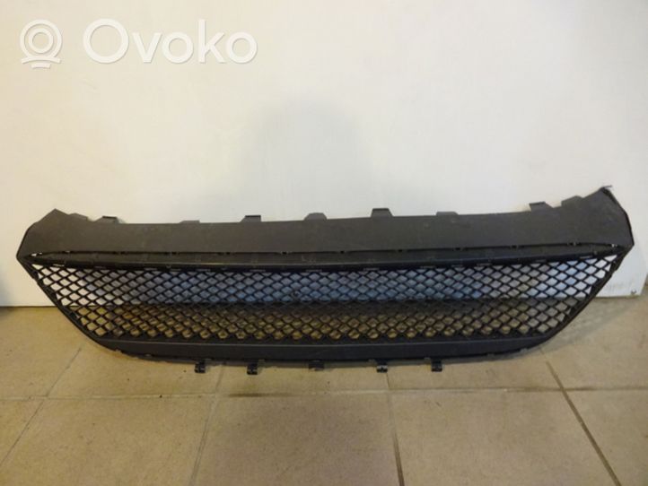 Mercedes-Benz Vito Viano W447 Grille inférieure de pare-chocs avant 