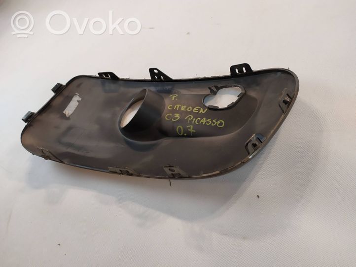 Citroen C3 Etusumuvalon ritilä 9681801677