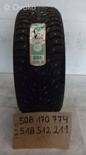 Toyota Land Cruiser (J150) 18 Zoll C-Winterreifen mit Spikes 25555R18