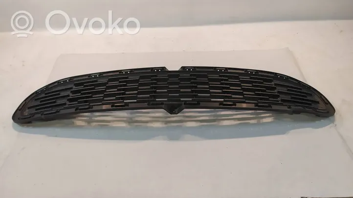 Renault Twingo III Maskownica / Grill / Atrapa górna chłodnicy 622546033R