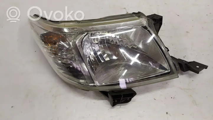 Toyota Hilux (AN10, AN20, AN30) Headlight/headlamp 