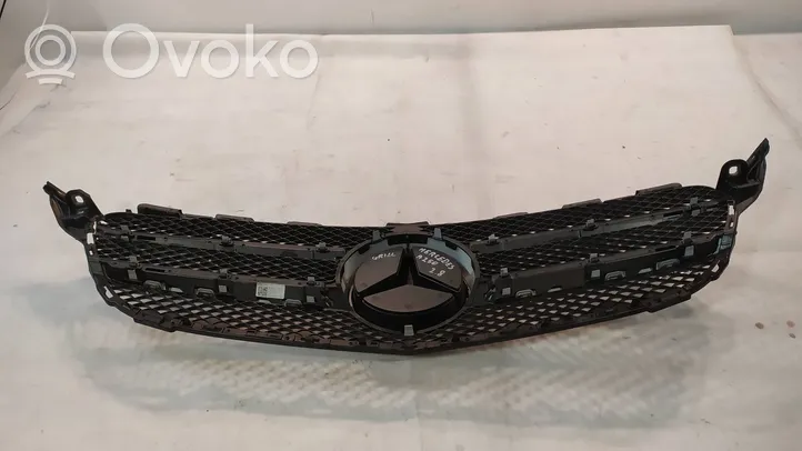 Mercedes-Benz C AMG W205 Maskownica / Grill / Atrapa górna chłodnicy A2058800183