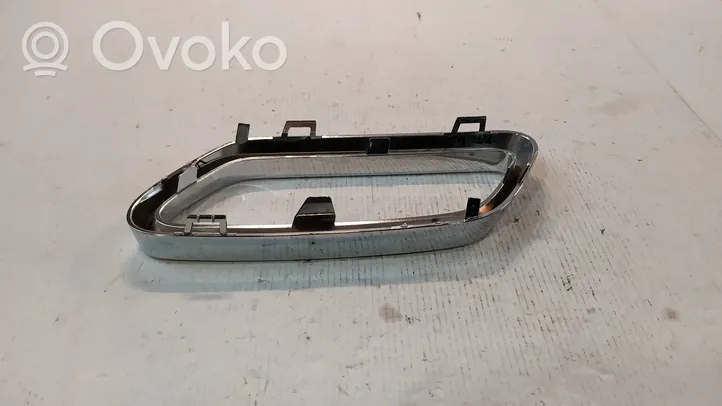 Mercedes-Benz C W205 Listwa zderzaka tylnego A2058858403