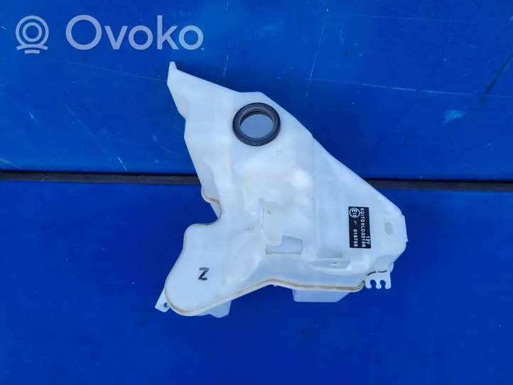 Toyota RAV 4 (XA50) Réservoir de liquide lave-glace 060851663