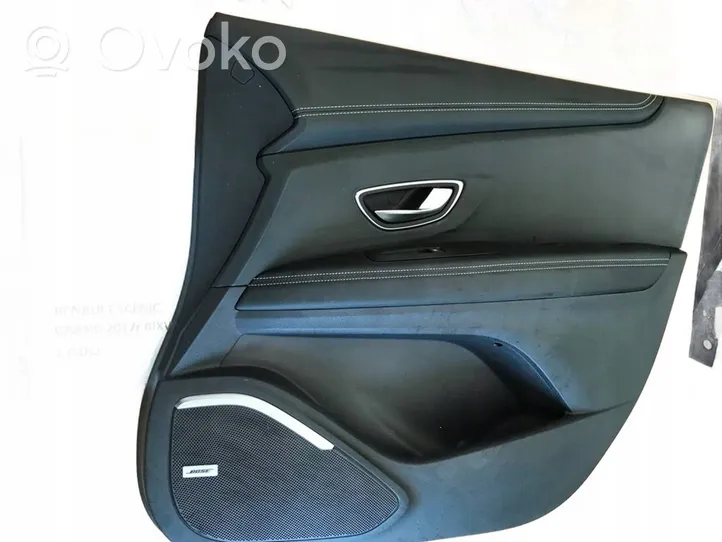 Renault Scenic IV - Grand scenic IV Front door card panel trim 