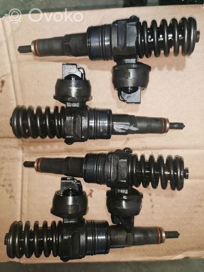 Audi A3 S3 8P Fuel injectors set 038130073AG