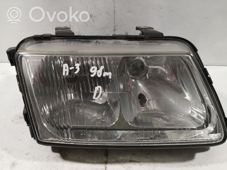 Audi A3 S3 8L Lampa przednia 96303600