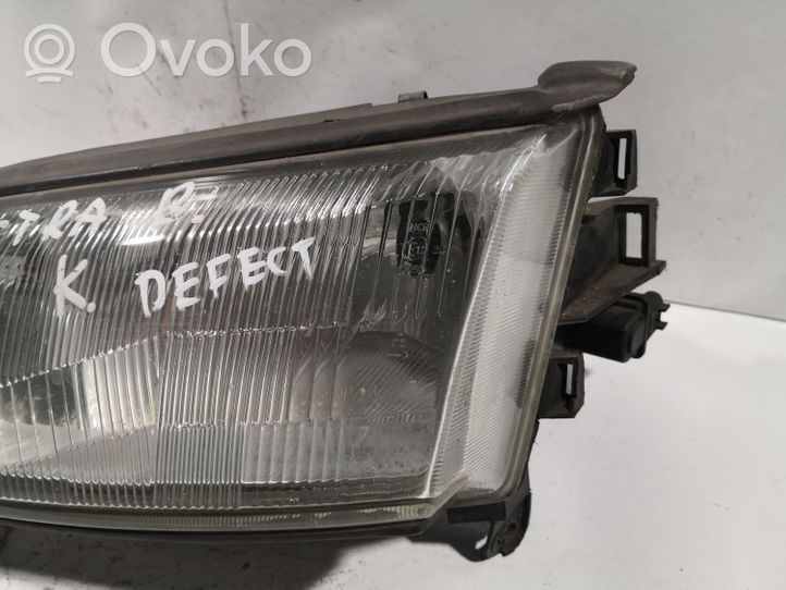 Opel Vectra B Lampa przednia 54532889