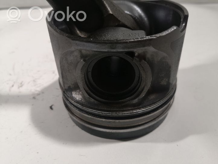 BMW X5 E70 Piston avec bielle 1741