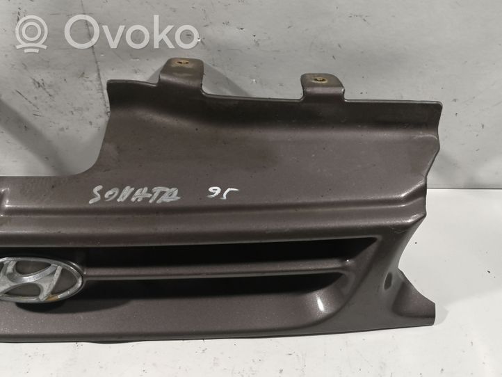 Hyundai Sonata Maskownica / Grill / Atrapa górna chłodnicy 86350