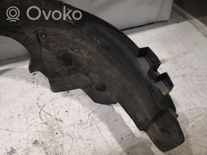 Ford Mondeo Mk III Nadkole przednie 1S7116114AH