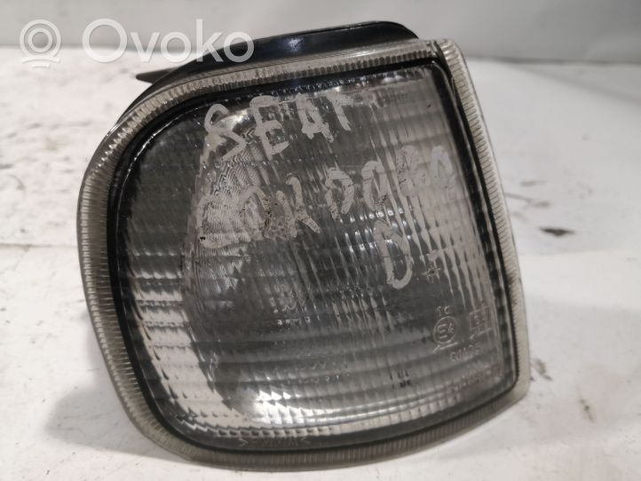 Seat Cordoba (6K) Front indicator light 1305230134