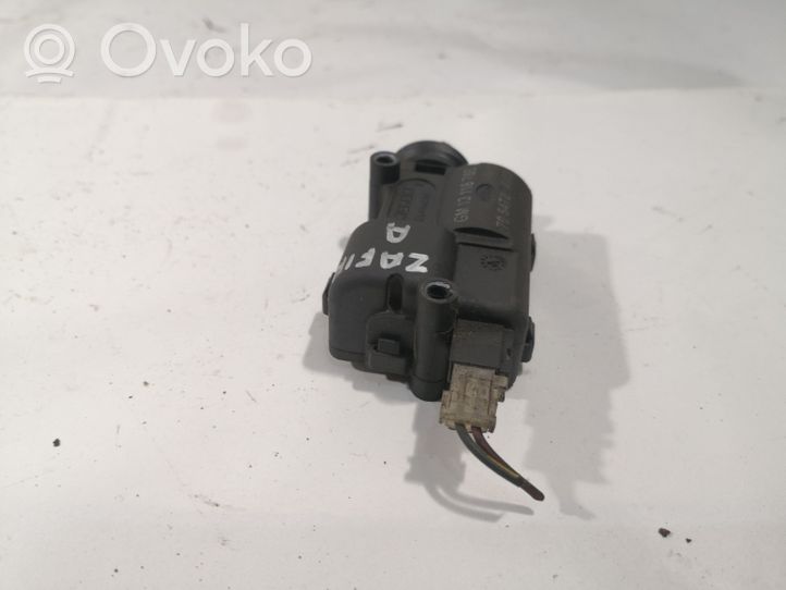 Opel Zafira A Degalų bako dangtelio spyna 13118786