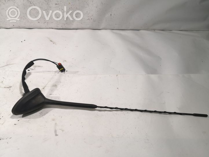 Ford C-MAX II Antenna GPS AM5T18828BF