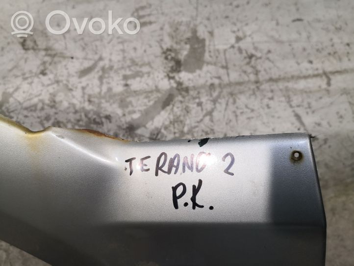 Nissan Terrano Priekinės arkos apdaila 638117F600