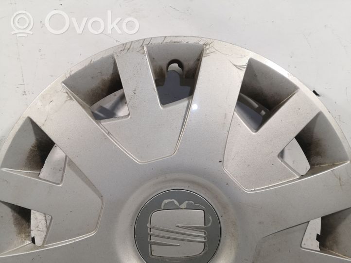 Seat Ibiza IV (6J,6P) R15 wheel hub/cap/trim 6J0601147B