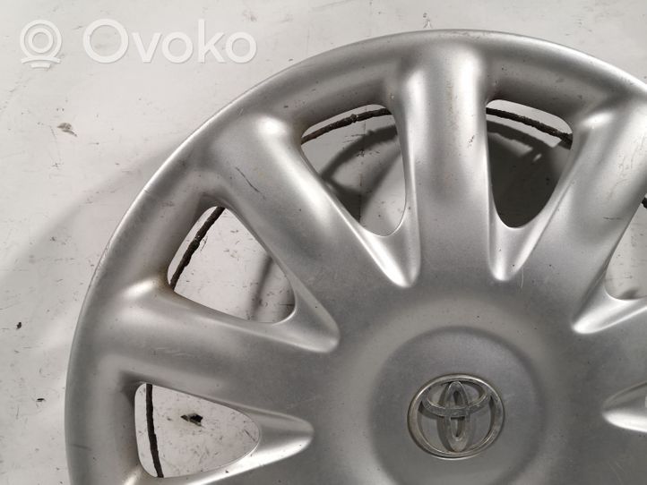 Toyota Avensis T220 Mozzo/copricerchi/borchia della ruota R15 4260205050