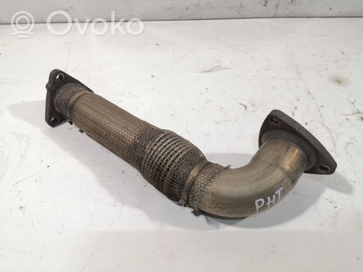 Volkswagen Phaeton EGR valve line/pipe/hose 