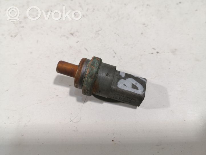 Volkswagen PASSAT B7 Sonde de température de liquide de refroidissement 06A919501A