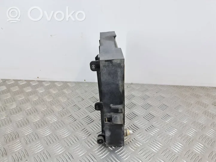 BMW 5 F10 F11 Radiatore opzionale 7805630